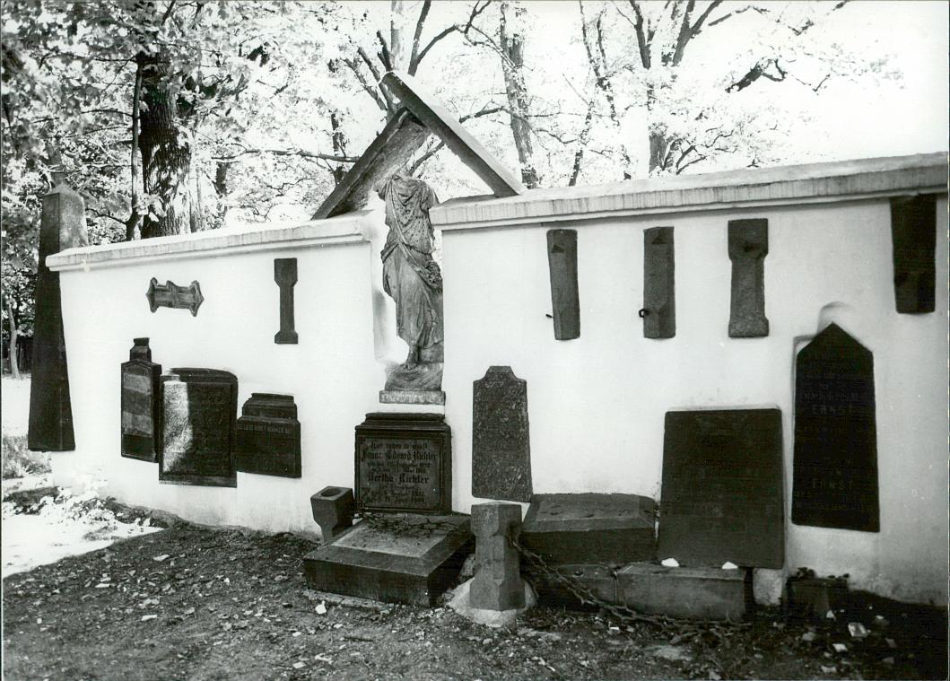 Karta cmentarza, skan nr 32