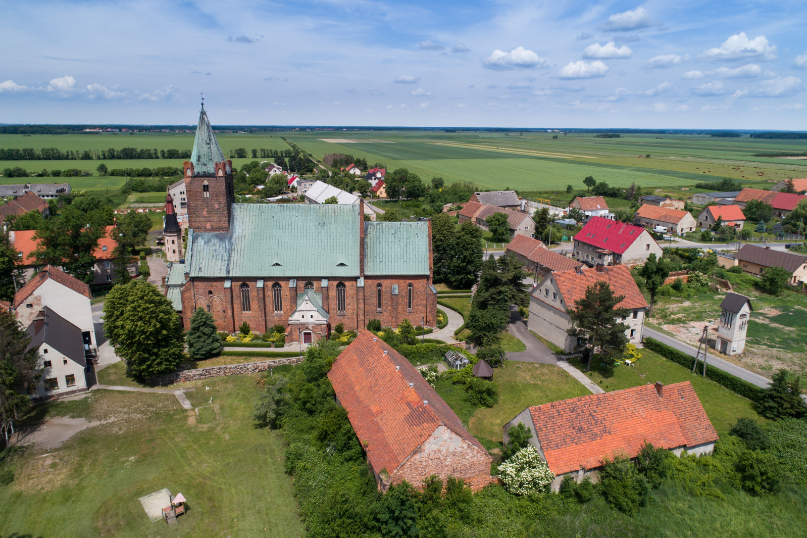 ma-ujowice-ko-ci-parafialny-pw-w-jakuba-aposto-a-zabytek-pl